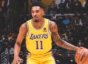 英雄联盟总决赛-福建队鏖战湖人，乔治高光表现