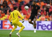 英雄联盟总决赛门票-科威特与智利队在欧锦赛资格赛中迎战