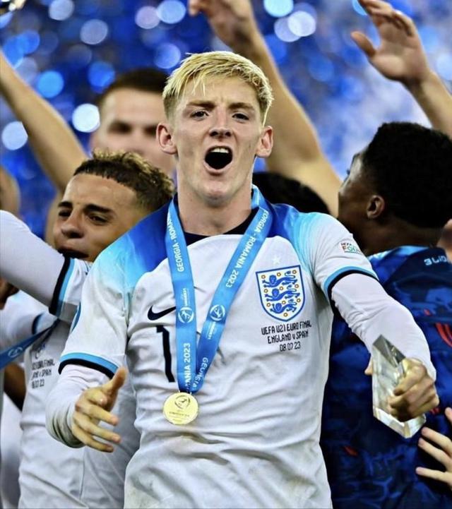 英国国家队在比赛中表现出色 英国国家队在比赛中表现出色