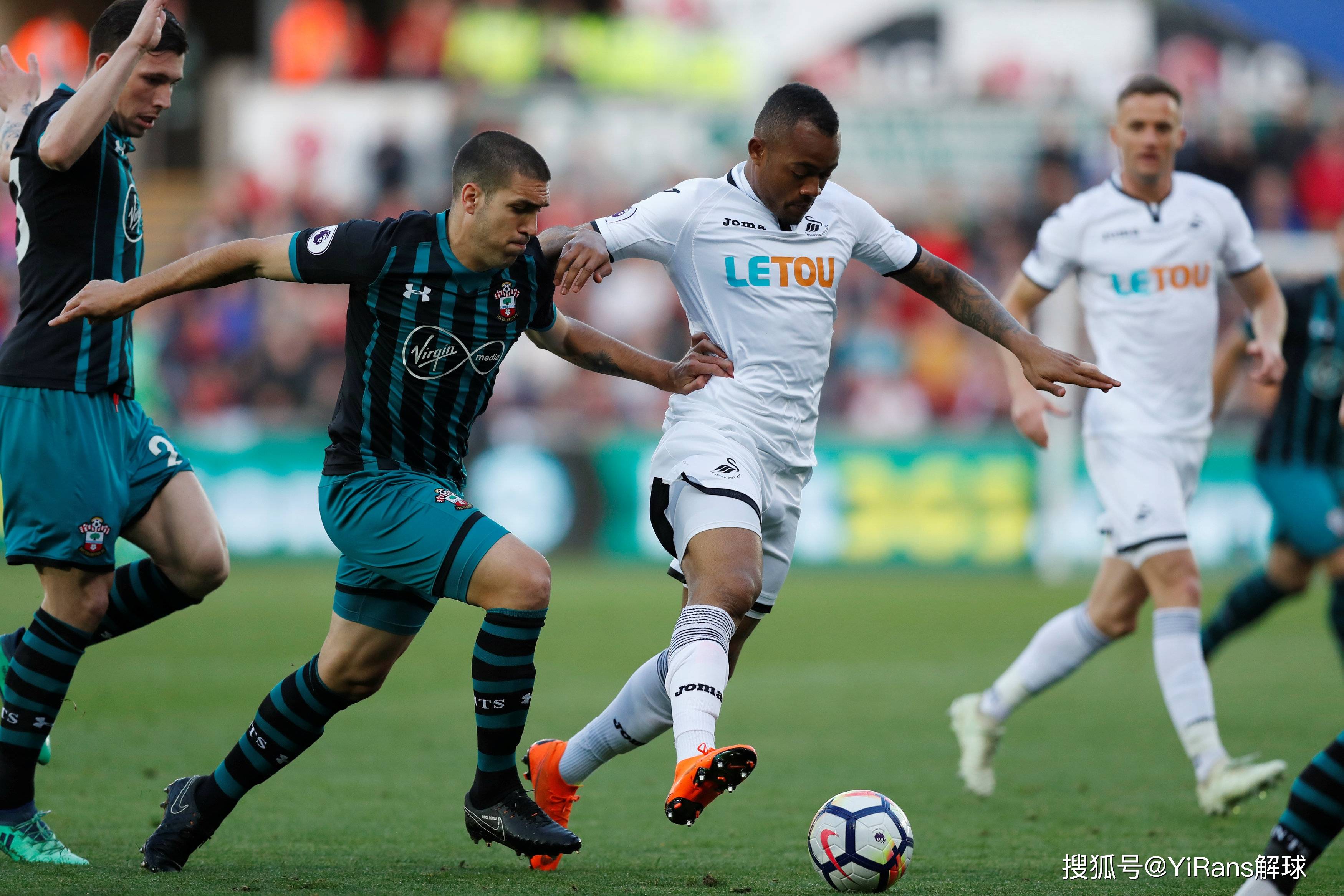 南安普顿客场失分,艰难突围 南安普顿客场失分,艰难突围