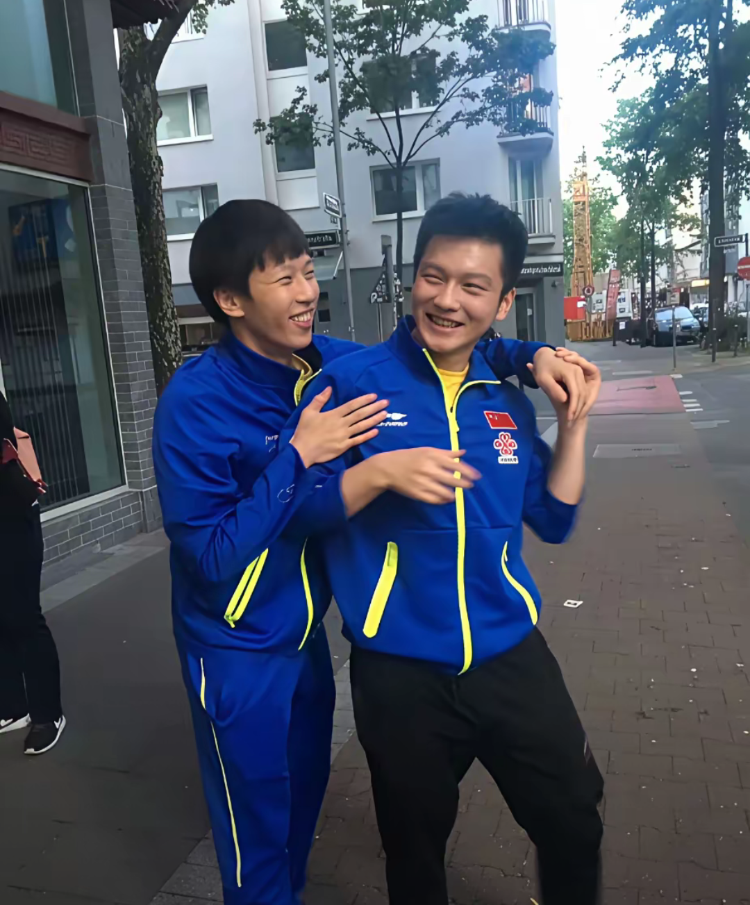 日本队轻取英格兰队,林高远高光表现 日本队轻取英格兰队,林高远高光表现