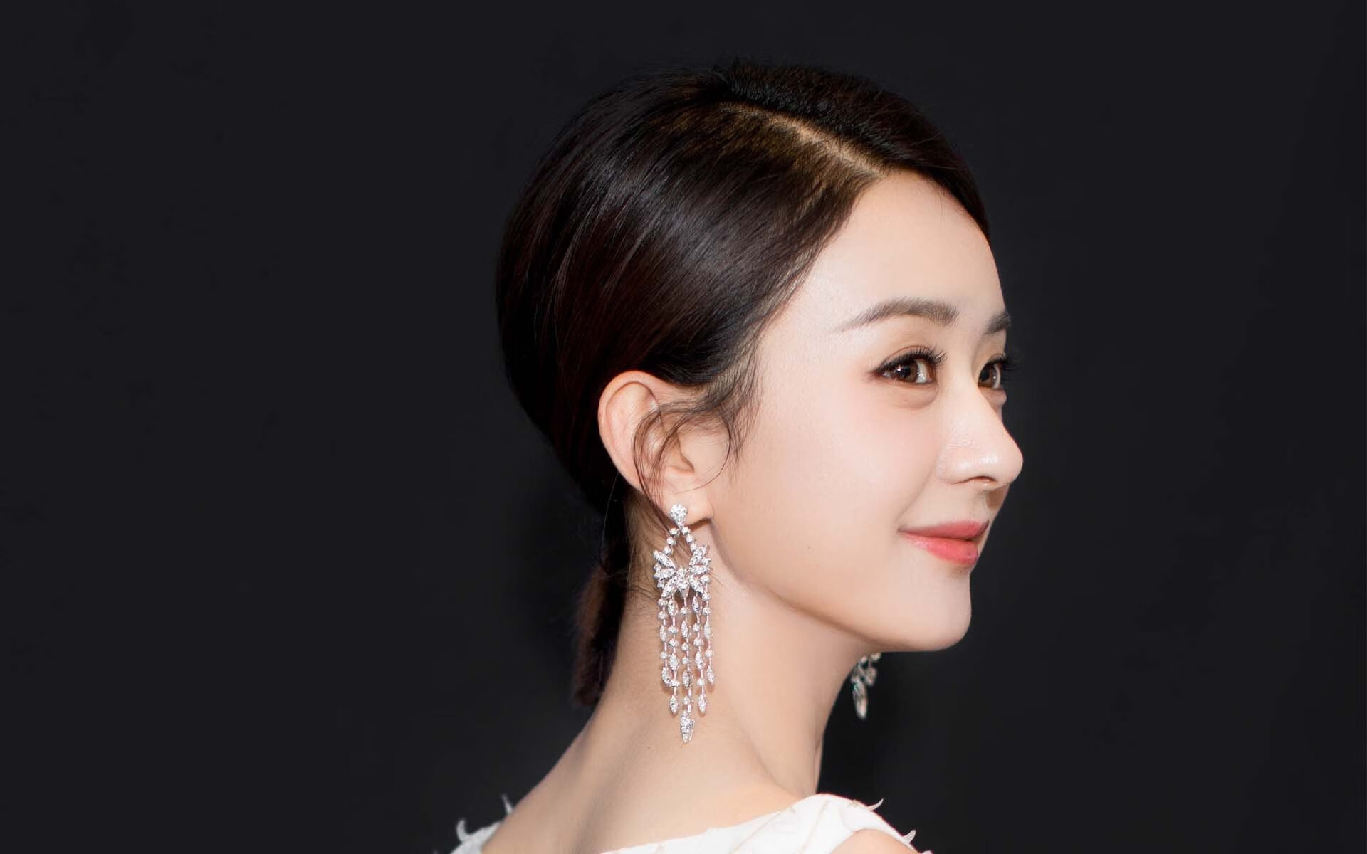 F1年度争冠焦点战,从喀麦隆硬仗取胜沙特看竞技的唯一性