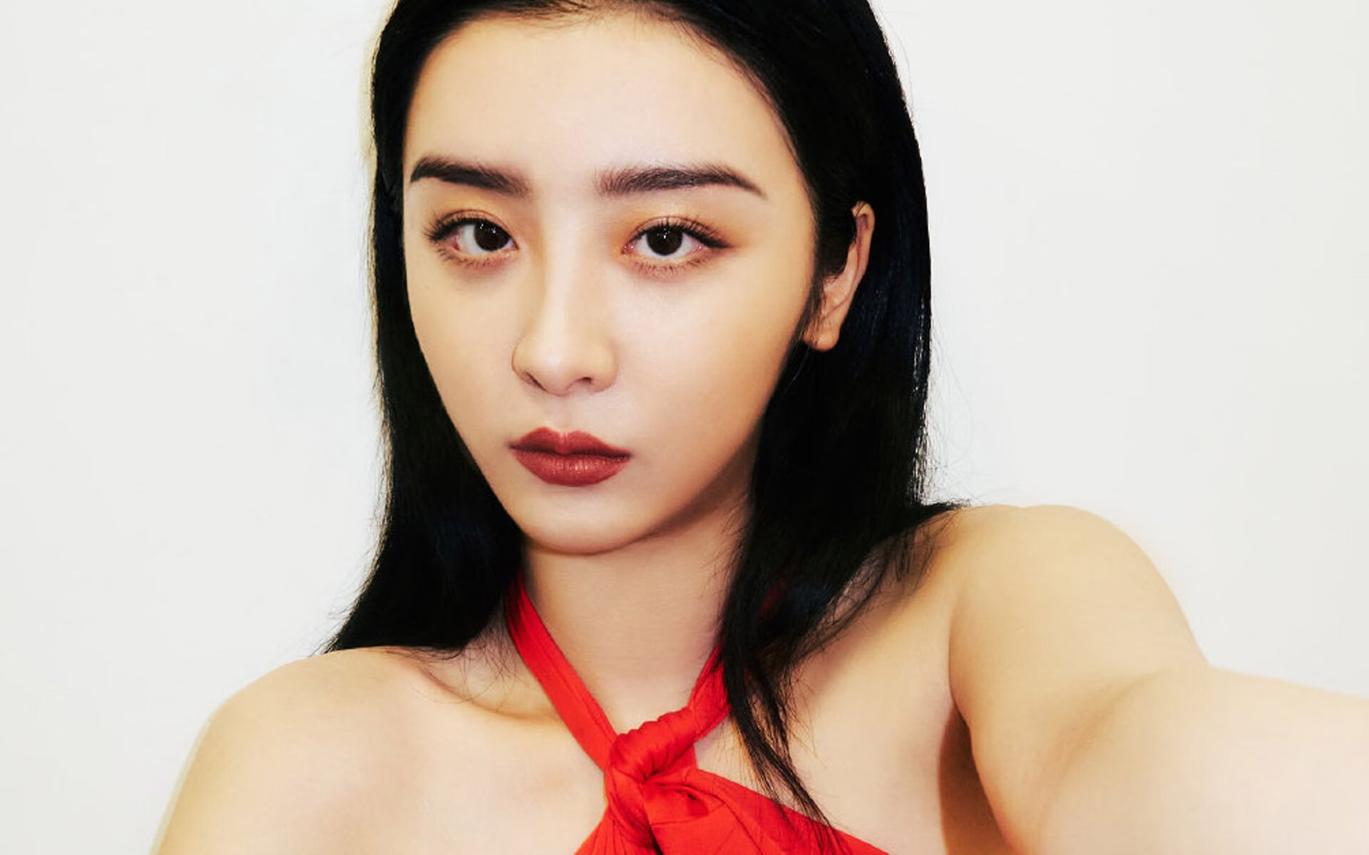 盾与矛的博弈,门迪如何用叹息之墙封锁尼日利亚风暴,勒沃库森上演绝地翻盘